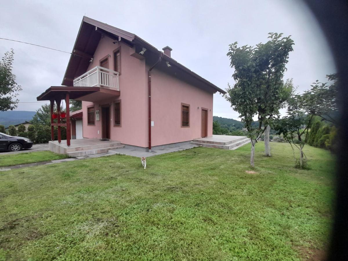 Villa Usivak For Green Quiet Holiday Near Sarajevo#Travellerawards2025 Экстерьер фото