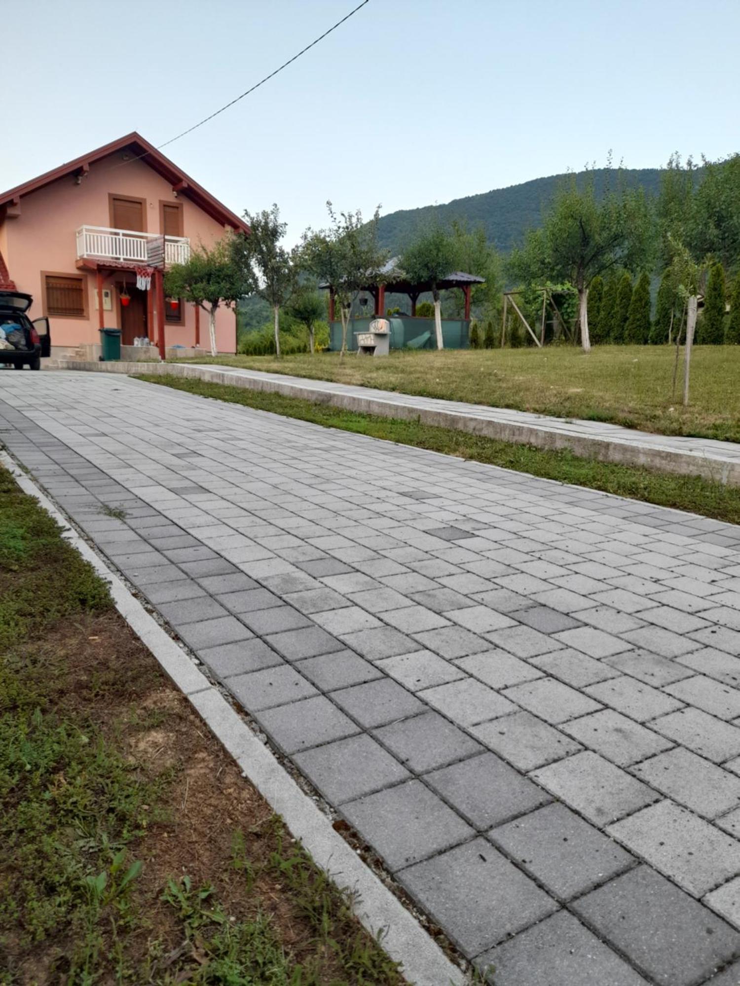Villa Usivak For Green Quiet Holiday Near Sarajevo#Travellerawards2025 Экстерьер фото
